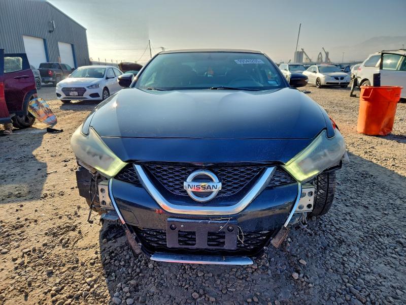 Фото 5 - NISSAN MAXIMA