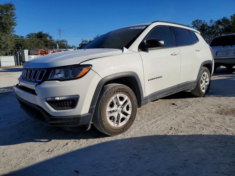 Фото 1 - JEEP COMPASS