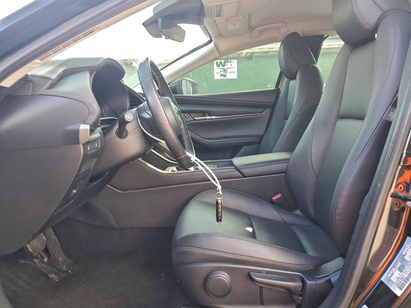 Фото 7 - MAZDA 3