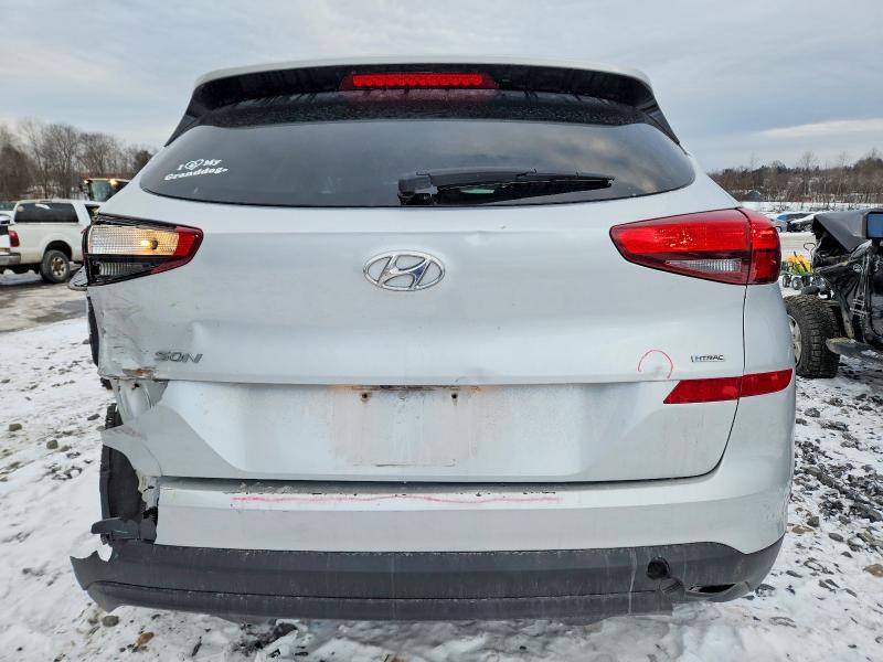 Фото 6 - HYUNDAI TUCSON