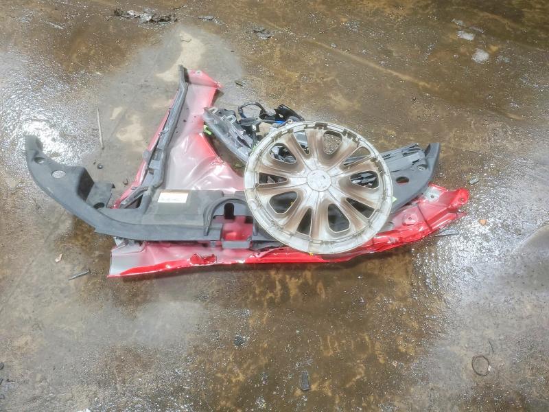 Фото 12 - TOYOTA PRIUS