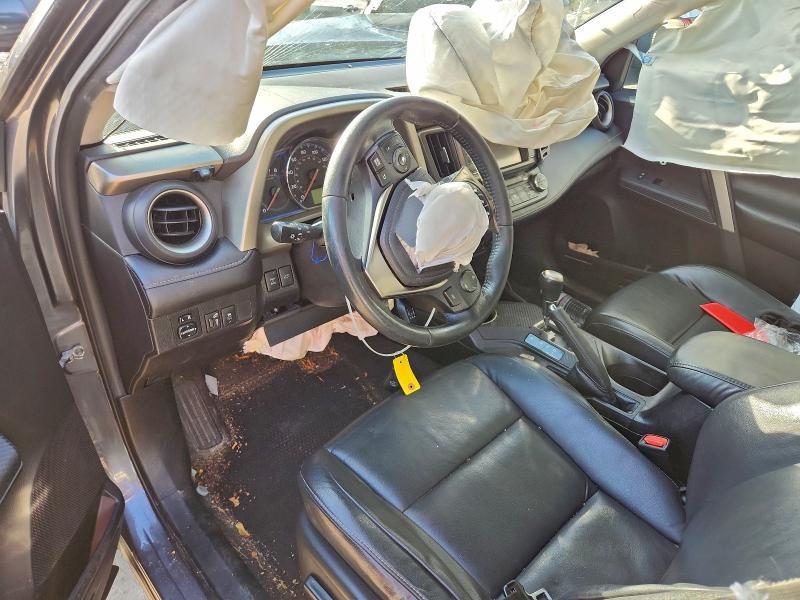 Фото 8 - TOYOTA RAV4