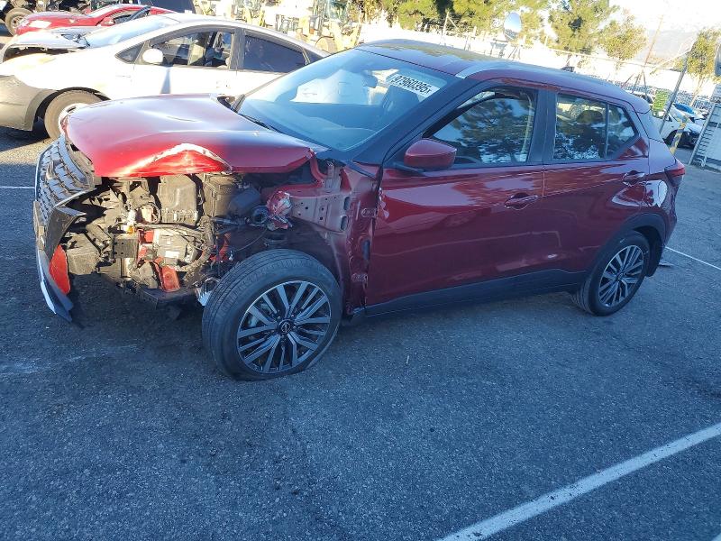 Фото 1 - NISSAN KICKS