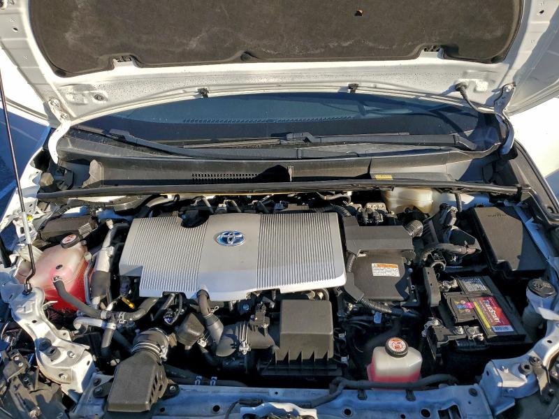 Фото 11 - TOYOTA PRIUS