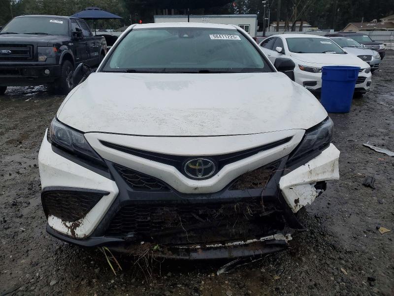 Фото 5 - TOYOTA CAMRY