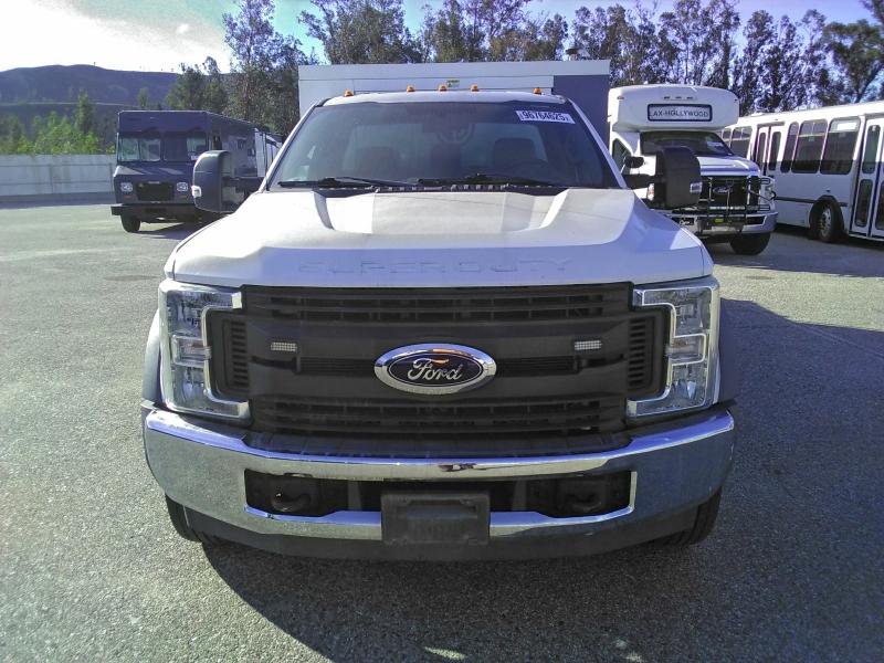 Фото 5 - FORD F550