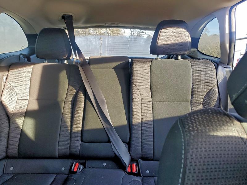 Фото 10 - SUBARU OUTBACK