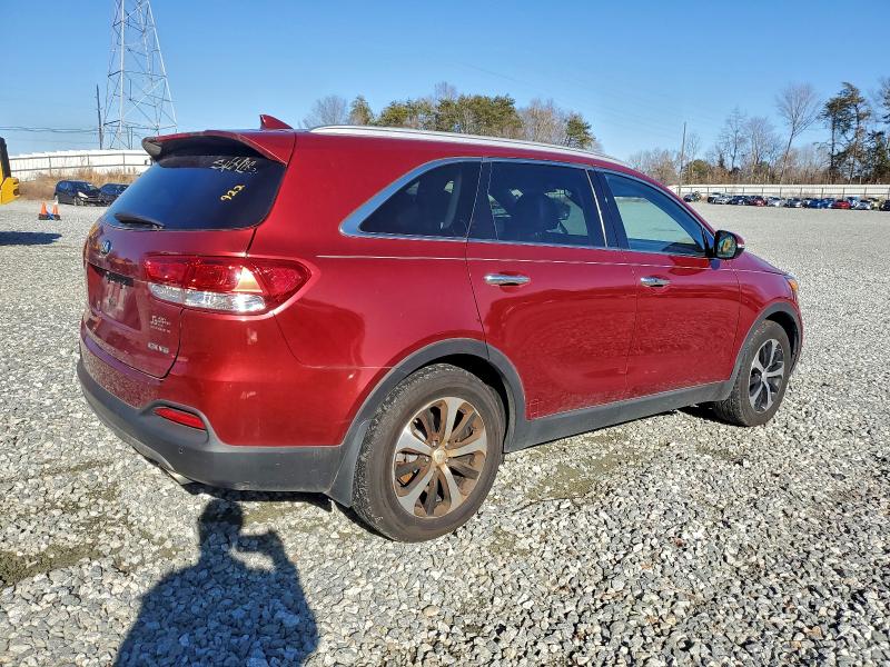 Фото 3 - KIA SORENTO