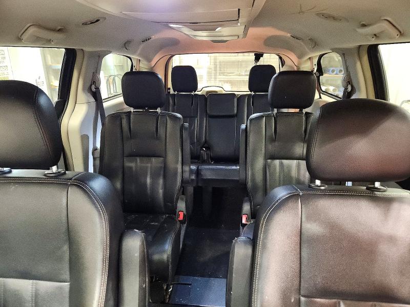 Фото 10 - CHRYSLER MINIVAN