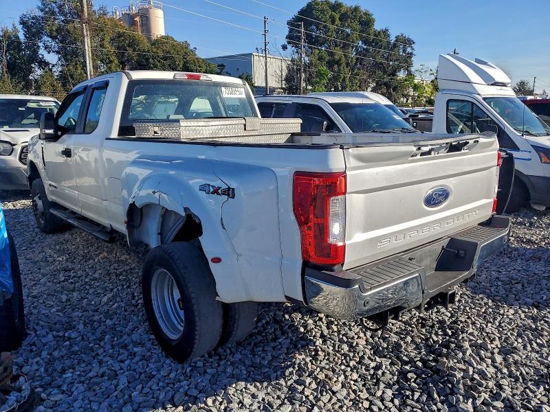 Фото 3 - FORD F350