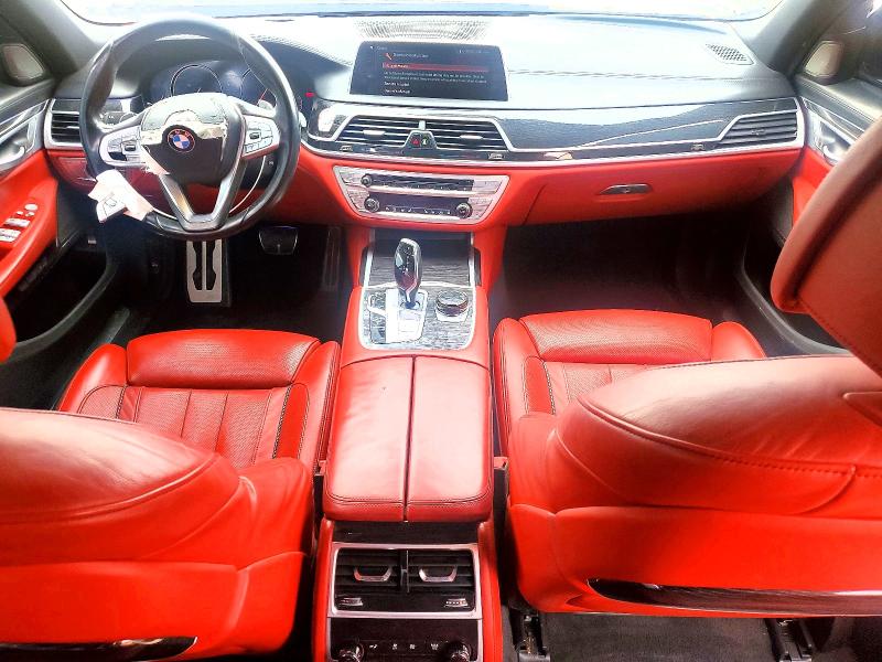 Фото 8 - BMW 7 SERIES