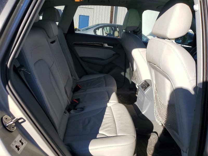 Фото 10 - AUDI Q5