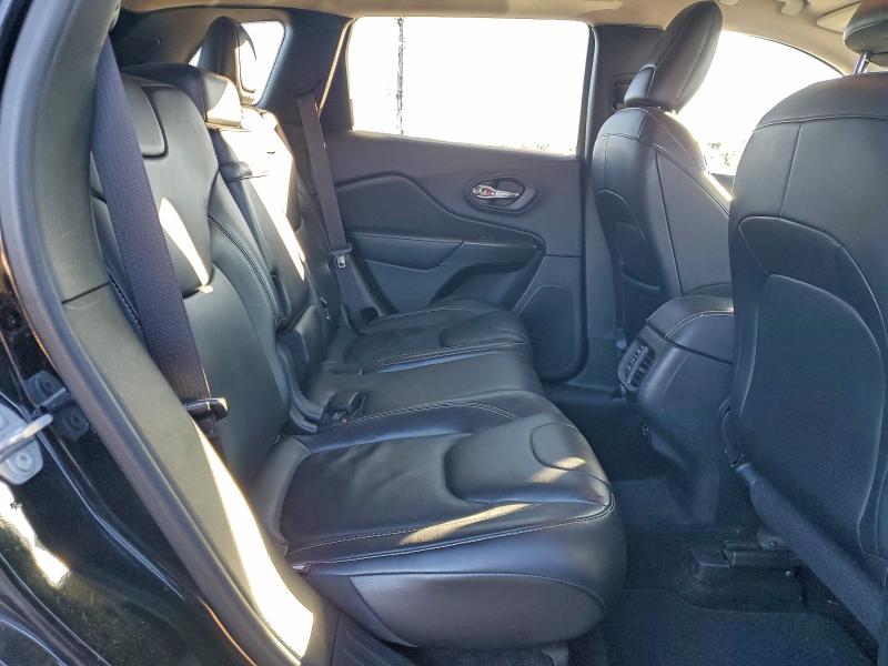 Фото 11 - JEEP GRAND CHER