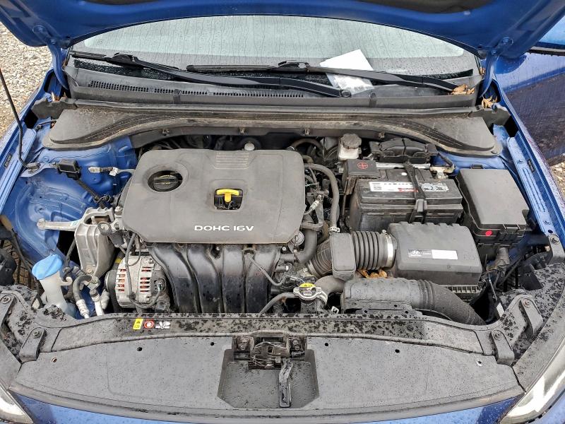 Фото 11 - HYUNDAI ELANTRA