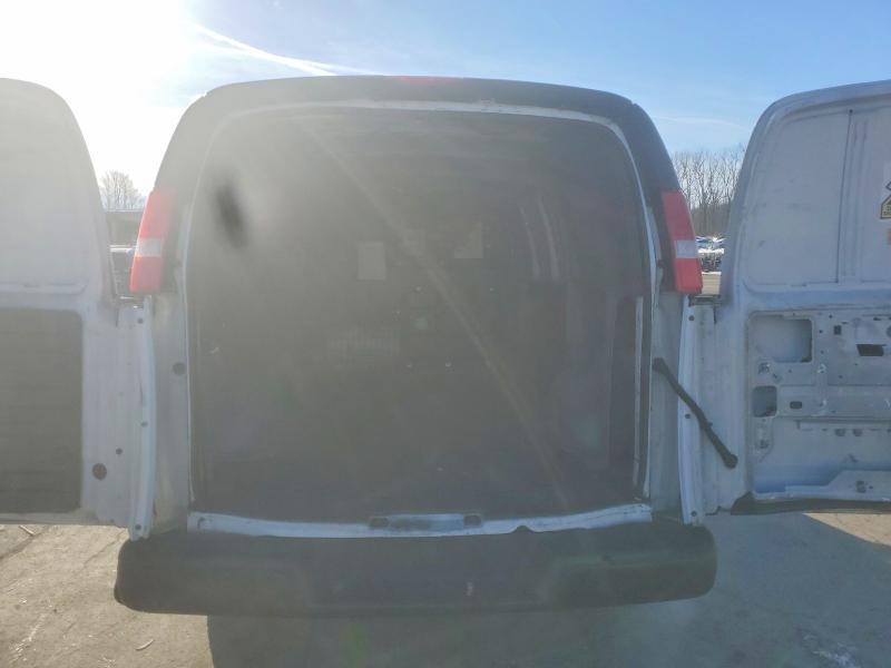 Фото 10 - CHEVROLET EXPRESS