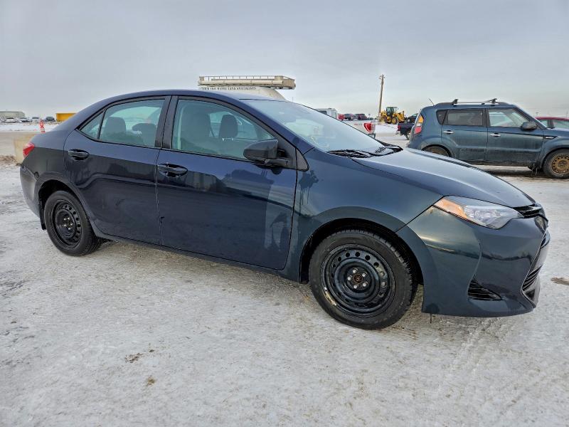 Фото 4 - TOYOTA COROLLA