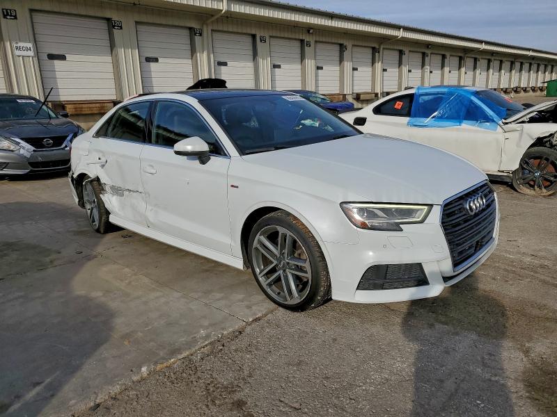 Фото 4 - AUDI A3