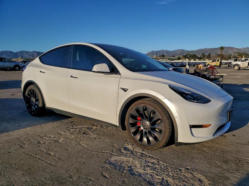 Фото 4 - TESLA MODEL Y