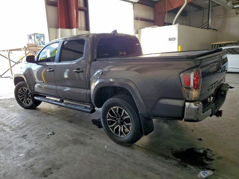 Фото 2 - TOYOTA TACOMA