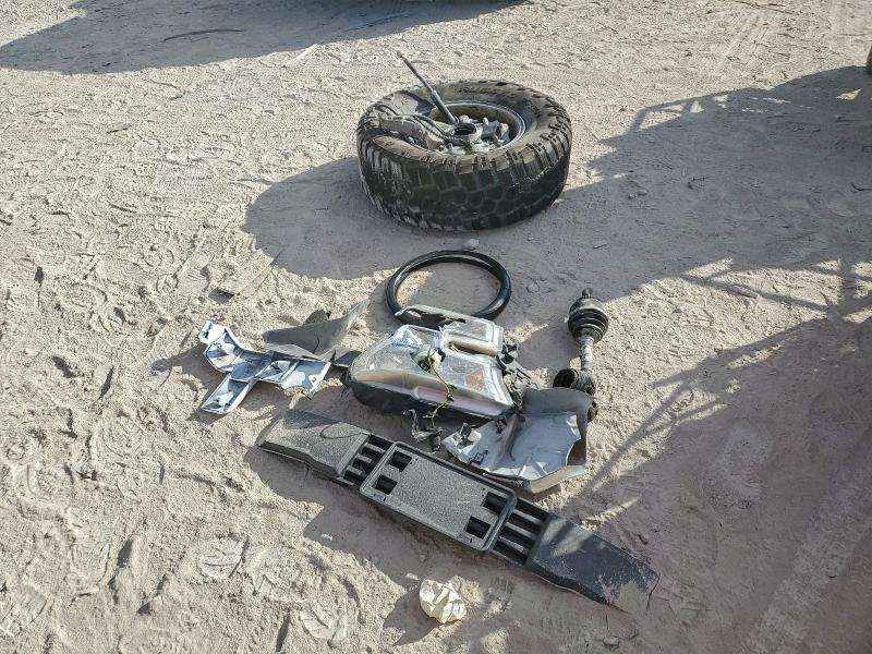 Фото 12 - FORD F-150