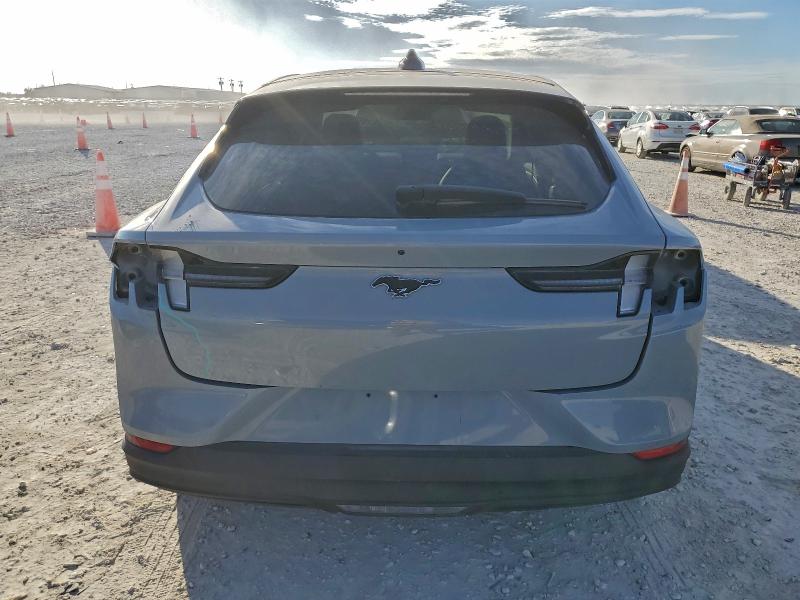 Фото 6 - FORD MUSTANG