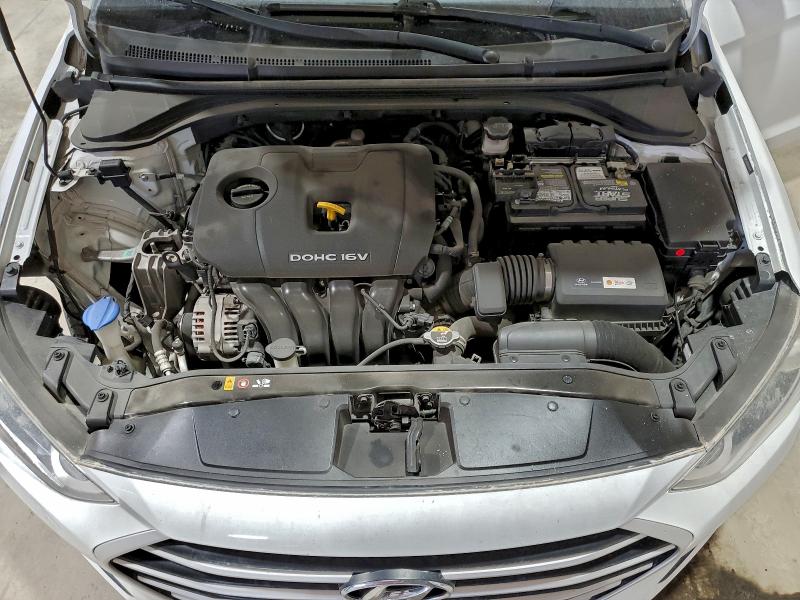 Фото 11 - HYUNDAI ELANTRA