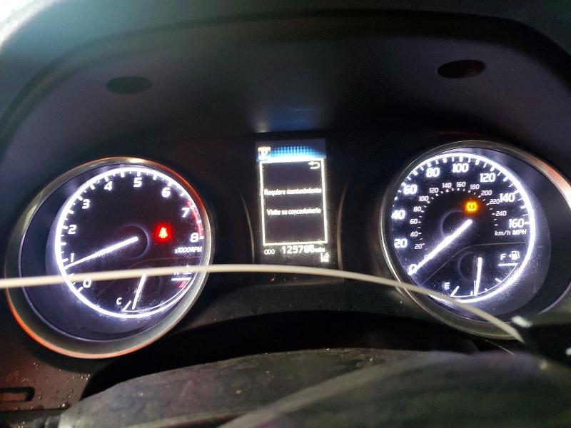 Фото 9 - TOYOTA CAMRY