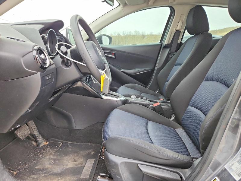 Фото 7 - TOYOTA YARIS