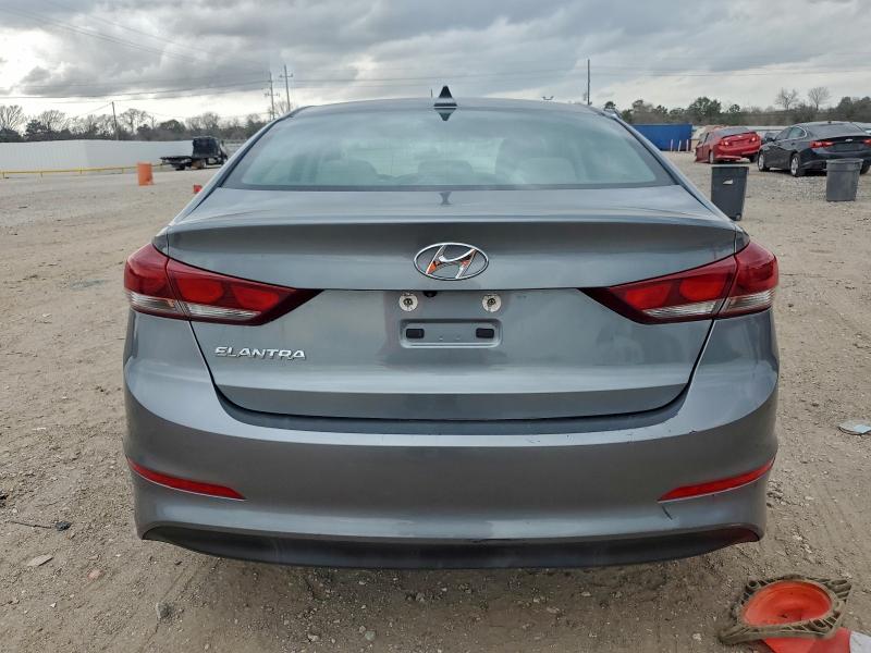 Фото 6 - HYUNDAI ELANTRA