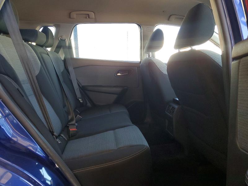 Фото 11 - NISSAN ROGUE