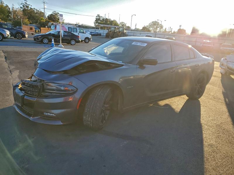 Фото 1 - DODGE CHARGER
