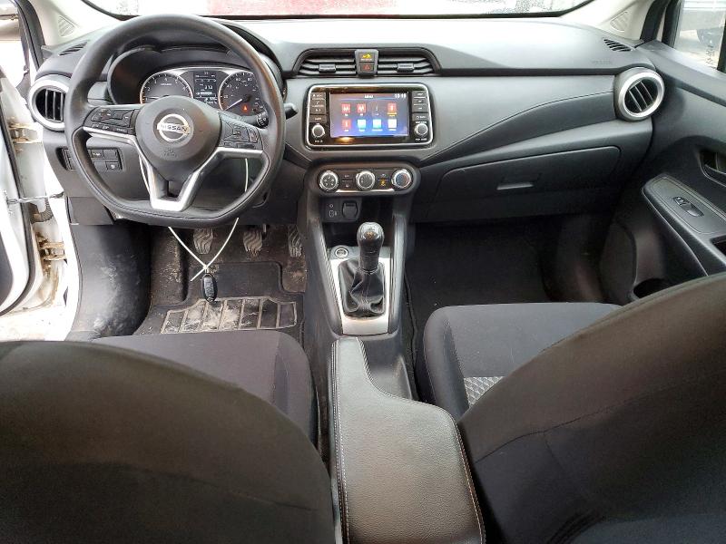 Фото 8 - NISSAN VERSA