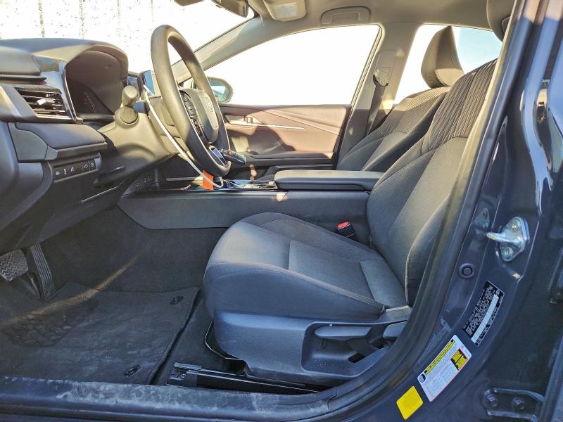 Фото 7 - TOYOTA CAMRY