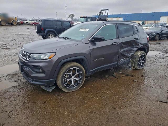 Фото 1 - JEEP COMPASS