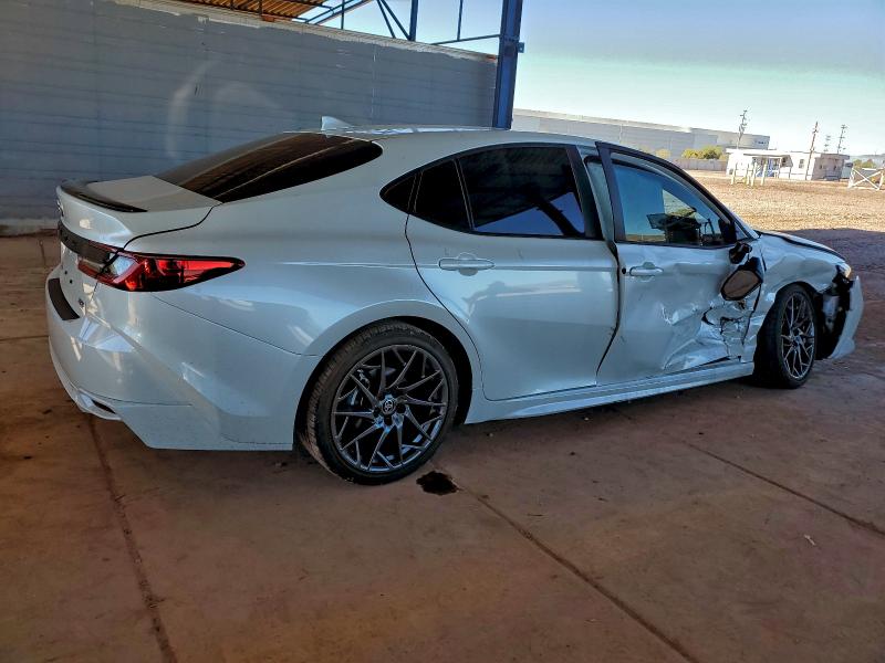 Фото 3 - TOYOTA CAMRY