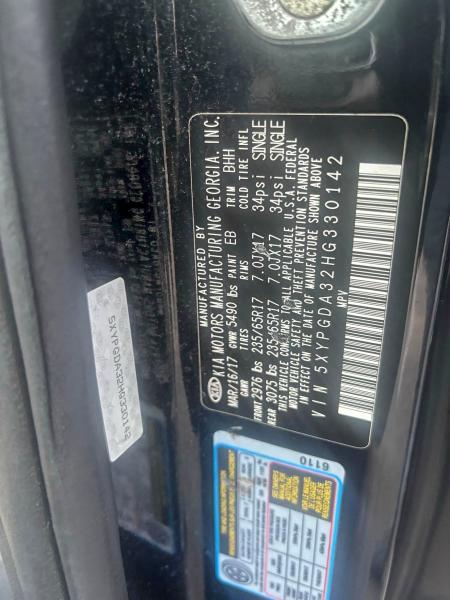 Фото 10 - KIA SORENTO