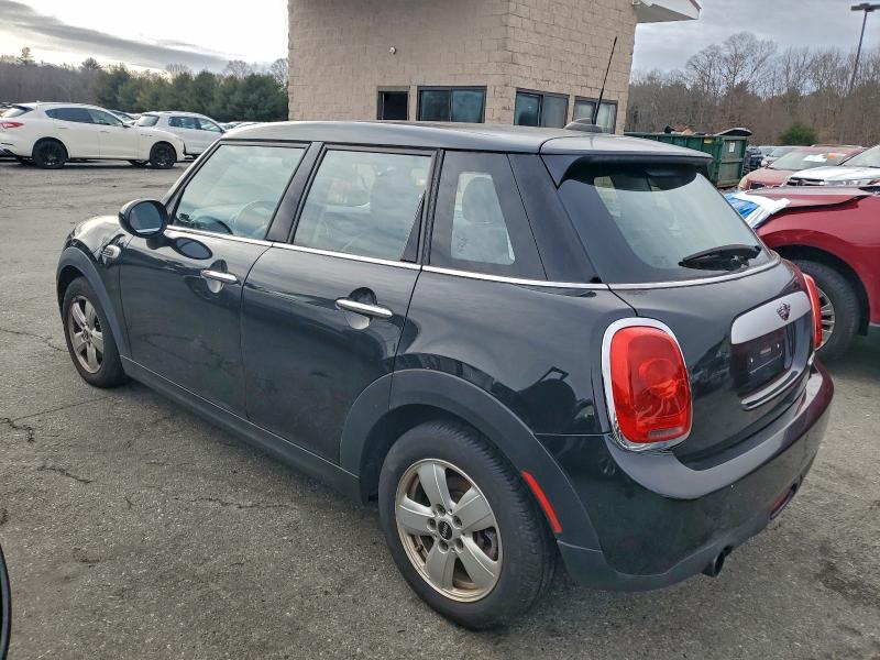 Фото 2 - MINI COOPER