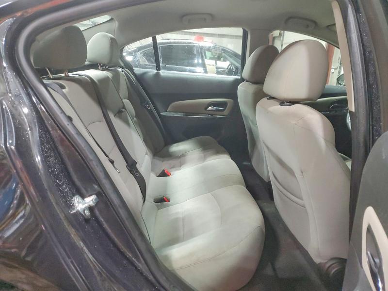 Фото 10 - CHEVROLET CRUZE