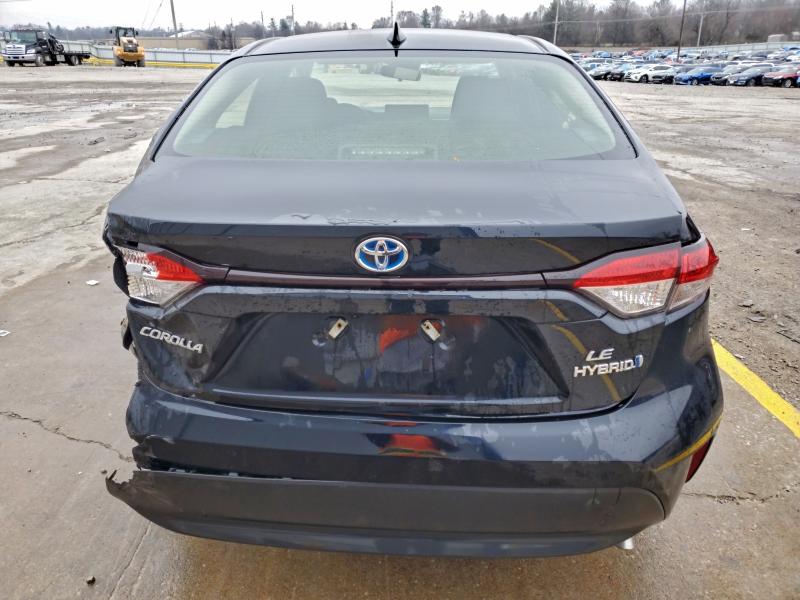 Фото 6 - TOYOTA COROLLA