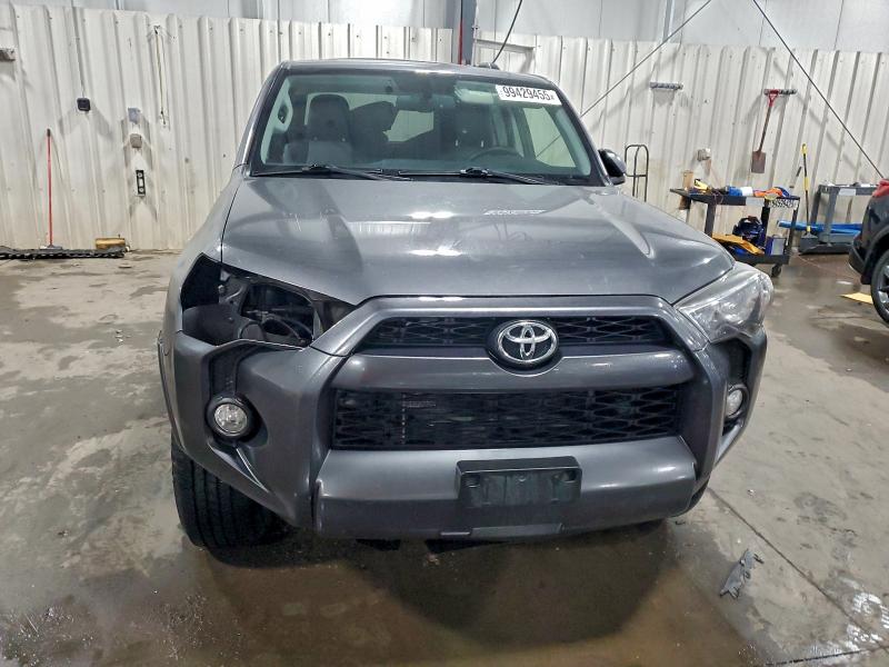 Фото 5 - TOYOTA 4RUNNER