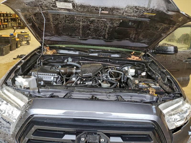 Фото 11 - TOYOTA TACOMA