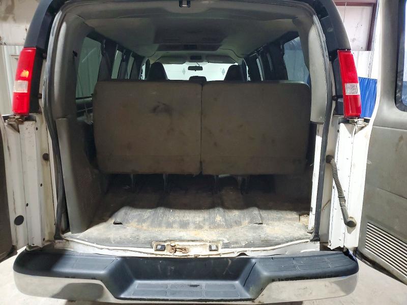 Фото 10 - CHEVROLET EXPRESS