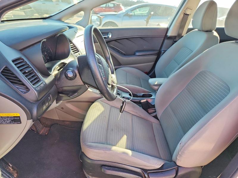 Фото 7 - KIA FORTE