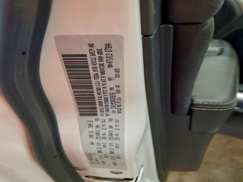 Фото 14 - JEEP GRAND CHER