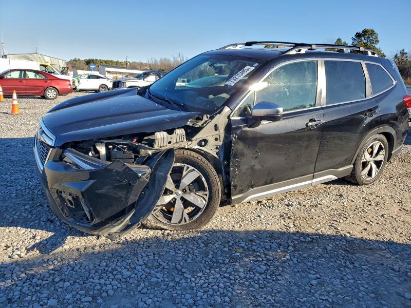 Фото 1 - SUBARU FORESTER