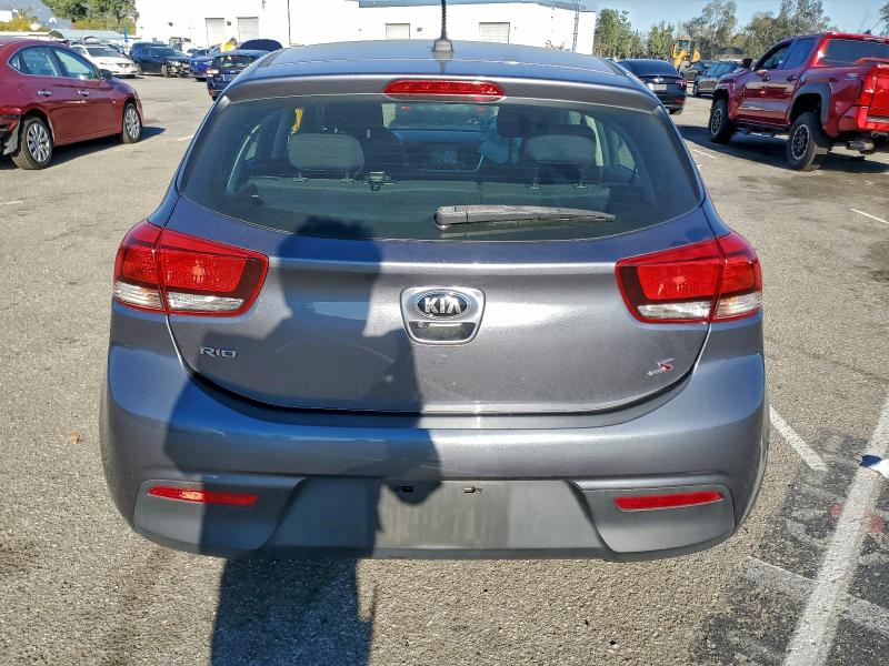 Фото 6 - KIA RIO