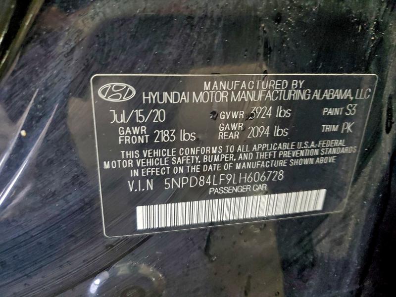 Фото 13 - HYUNDAI ELANTRA