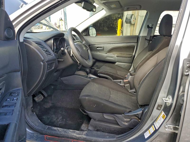 Фото 7 - MITSUBISHI OUTLANDER