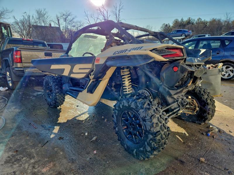 CAN-AM MAVERICK X 2023