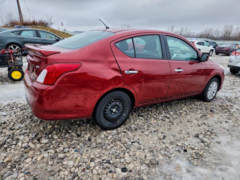 Фото 3 - NISSAN VERSA